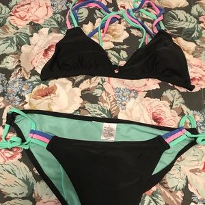 Two Piece multicolored strappy